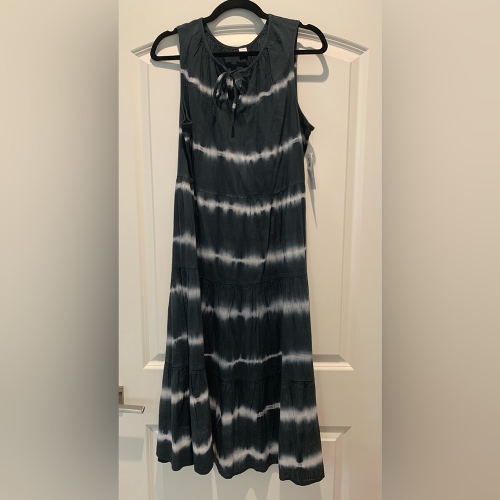 Wm’s Old Navy Midi Dress (NWT)